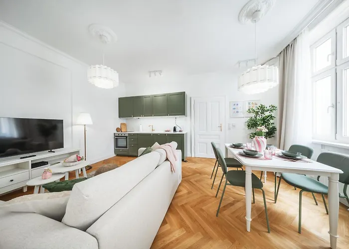 Imperial Haven Apartman *