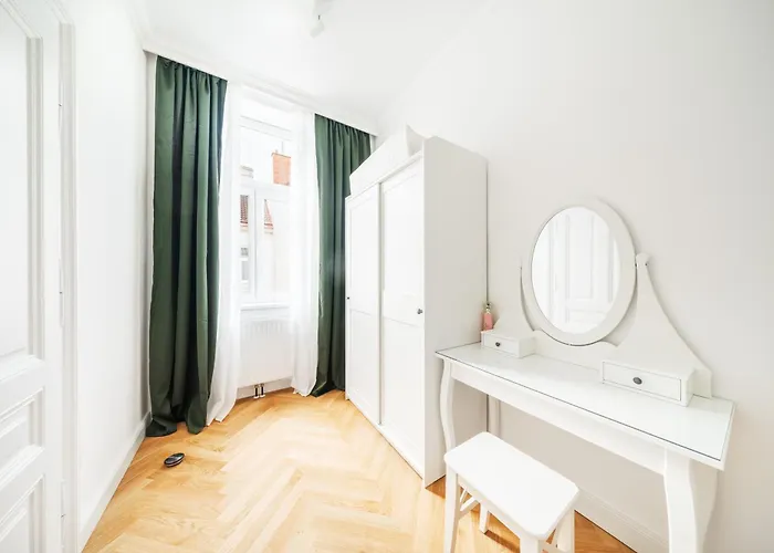 Imperial Haven Apartman